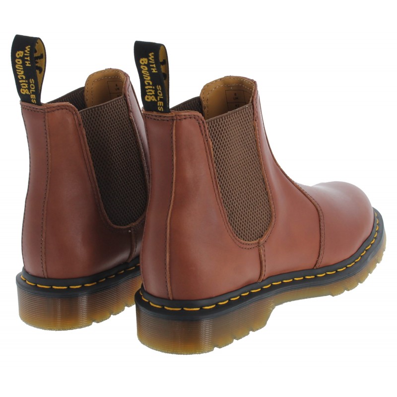 Dr. Martens 2976 Chelsea Boots in saddle leather